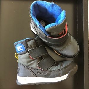 SOREL children’s Whitney strap snow boots - size 10